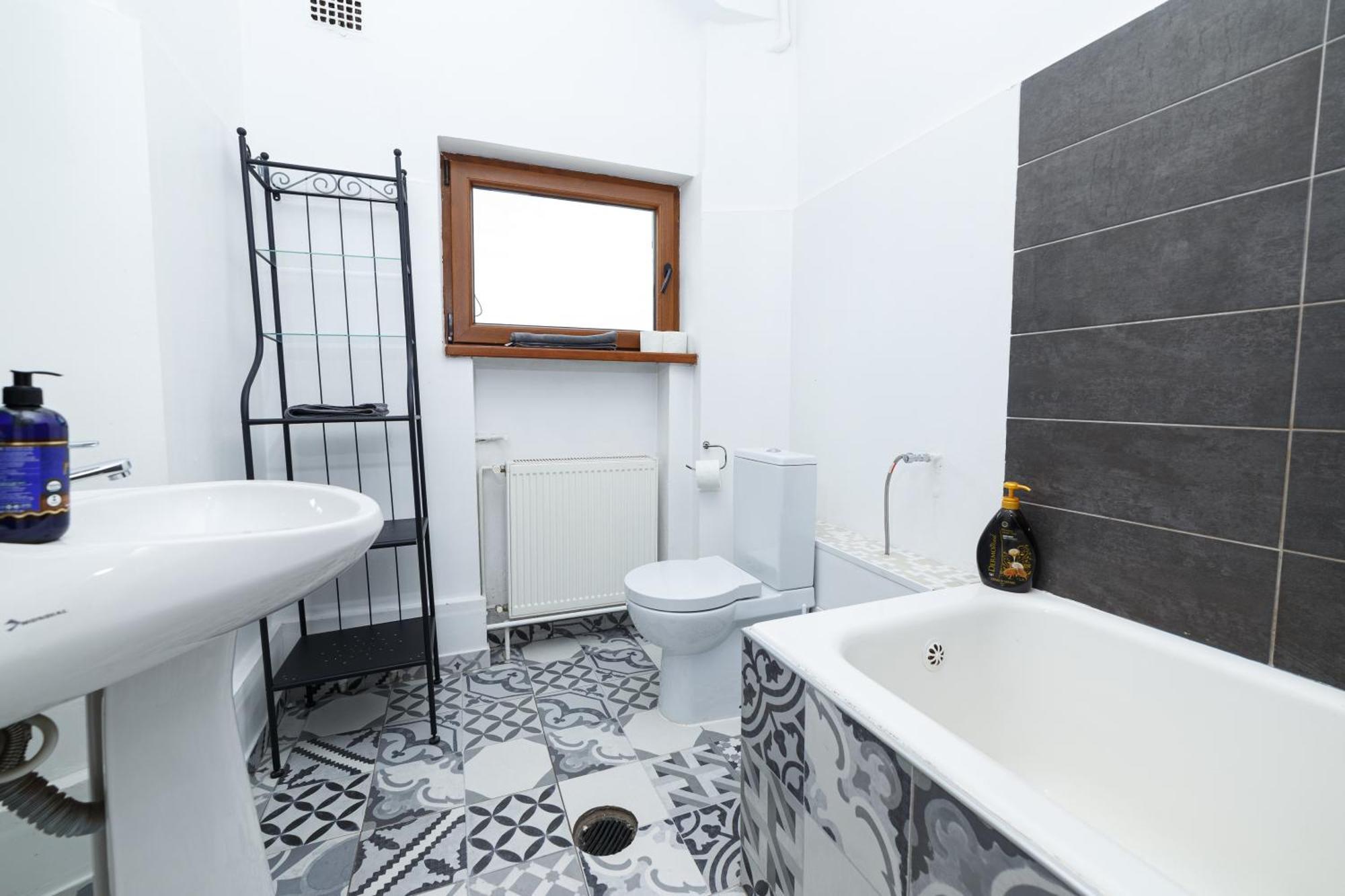 Color Franceza Street 4bedrooms 公寓